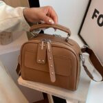 High end ladies' handbag multi-layer large capacity commuting bag Brown - Image 3